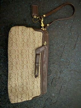 Coach Signature Brown Monogram Wristlet Pouch Zip Clutch